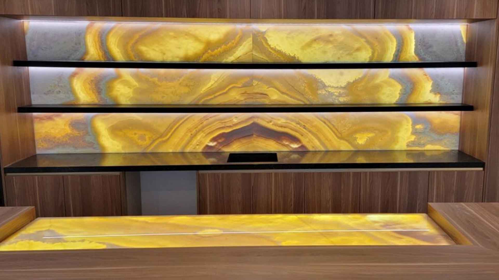 đá xuyên sáng nội thất