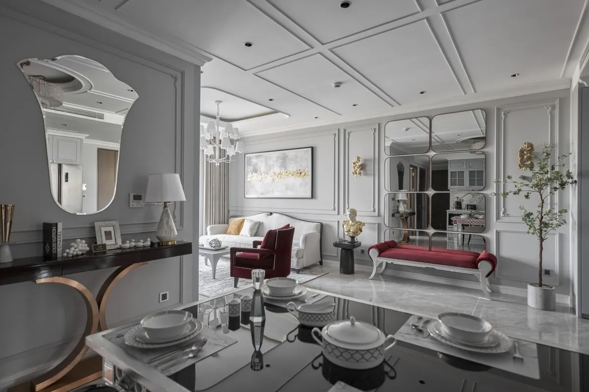 NHÀ MẪU MIDTOWN PHONG CÁCH BÁN CỔ ĐIỂN