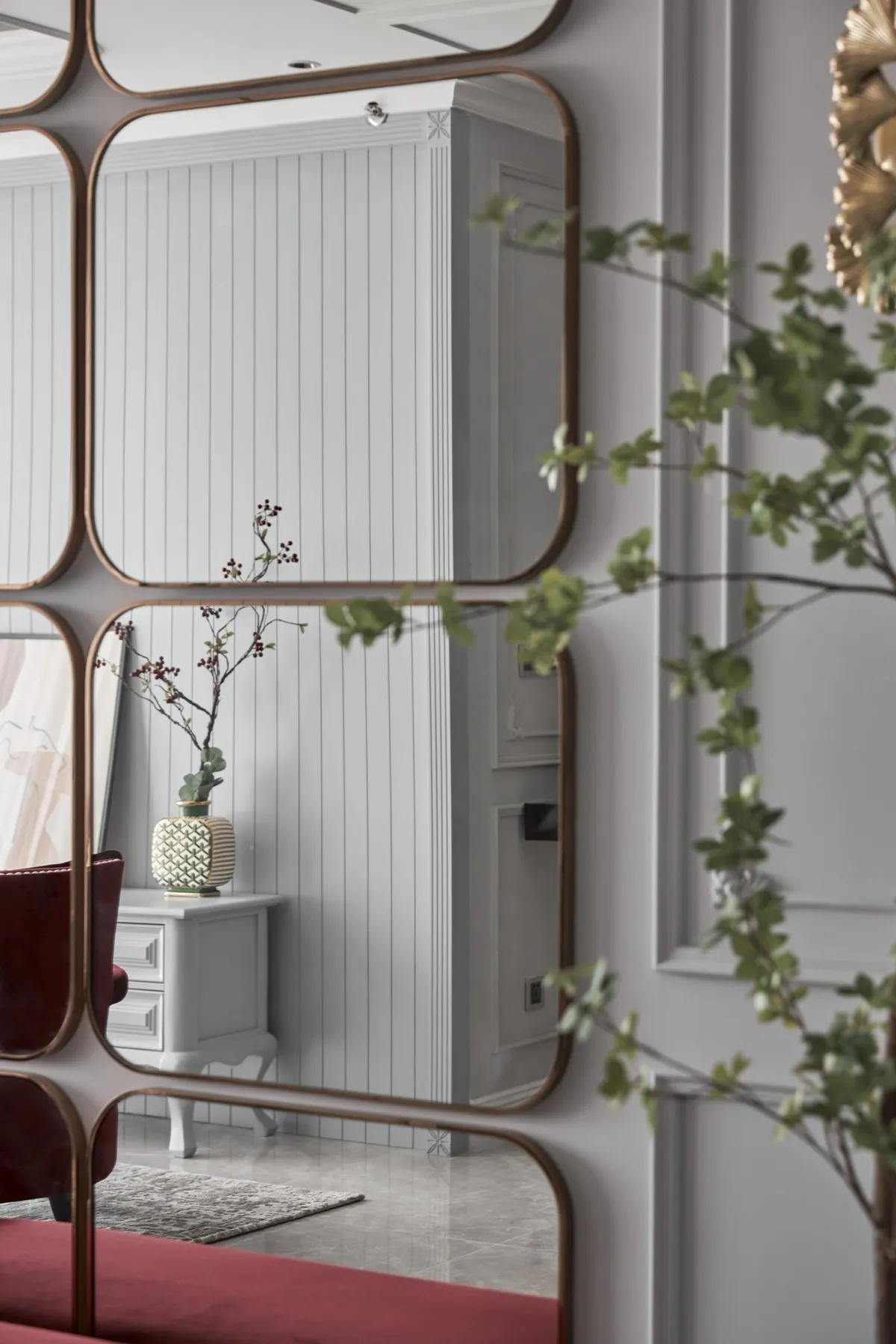 NHÀ MẪU MIDTOWN PHONG CÁCH BÁN CỔ ĐIỂN